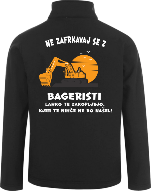 Softshell Ne Zafrkavaj Se z Bageristi
