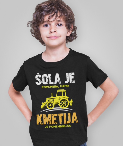 Otroška Majica Šola Je Pomembna, Ampak Kmetija Je Pomembnejša