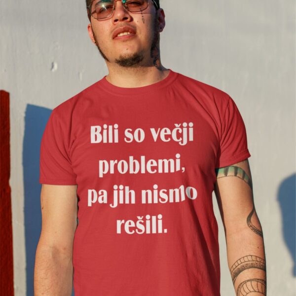 Majica - Bili so večji problemi, pa jih nismo rešili