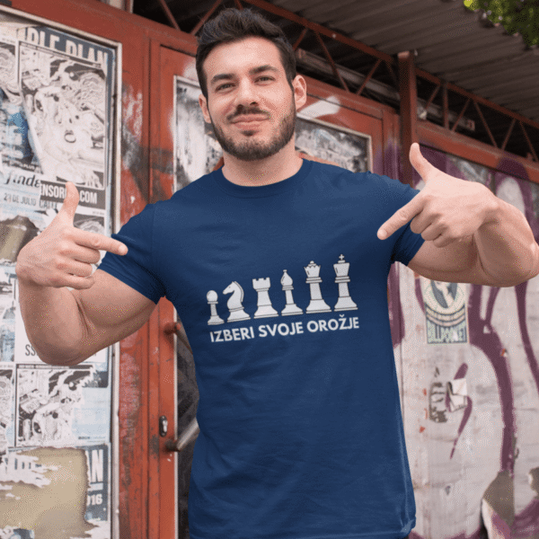 Šahist - Izberi Svoje Orožje