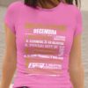 mockup.of_.a.woman_.wearing.a.crewneck.t.shirt_.2015.el1_.140_1.jpg Majica Kraljice So Rojene Decembra