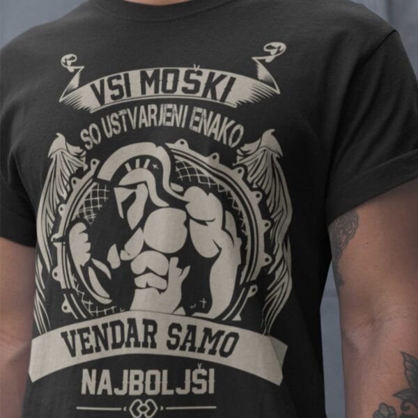 Majica Samo Najboljši So Rojeni Maja