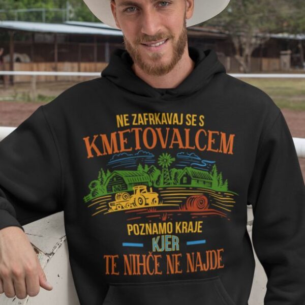 Kapucar Ne Zafrkavaj Se S Kmetovalcem
