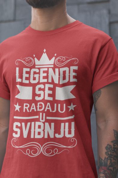 t.shirt_.mockup.of_.a.closeup.of_.a.man_.with_.a.beard_.and_.tattoos.20901a.16.jpg Majica Legende Se Rađaju - Svibnju