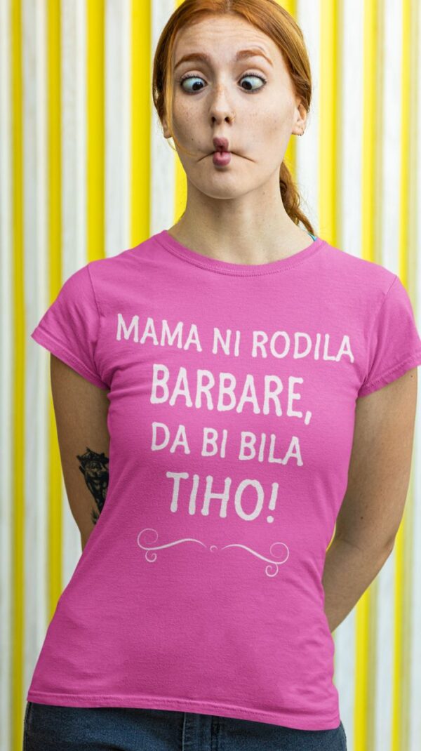 t.shirt_.mockup.of_.a.woman_.making.a.funny_.face_.in_.front_.of_.a.striped.wall_.m22370.1.jpg Mama Ni Rodila Barbare, Da Bi Bila Tiho